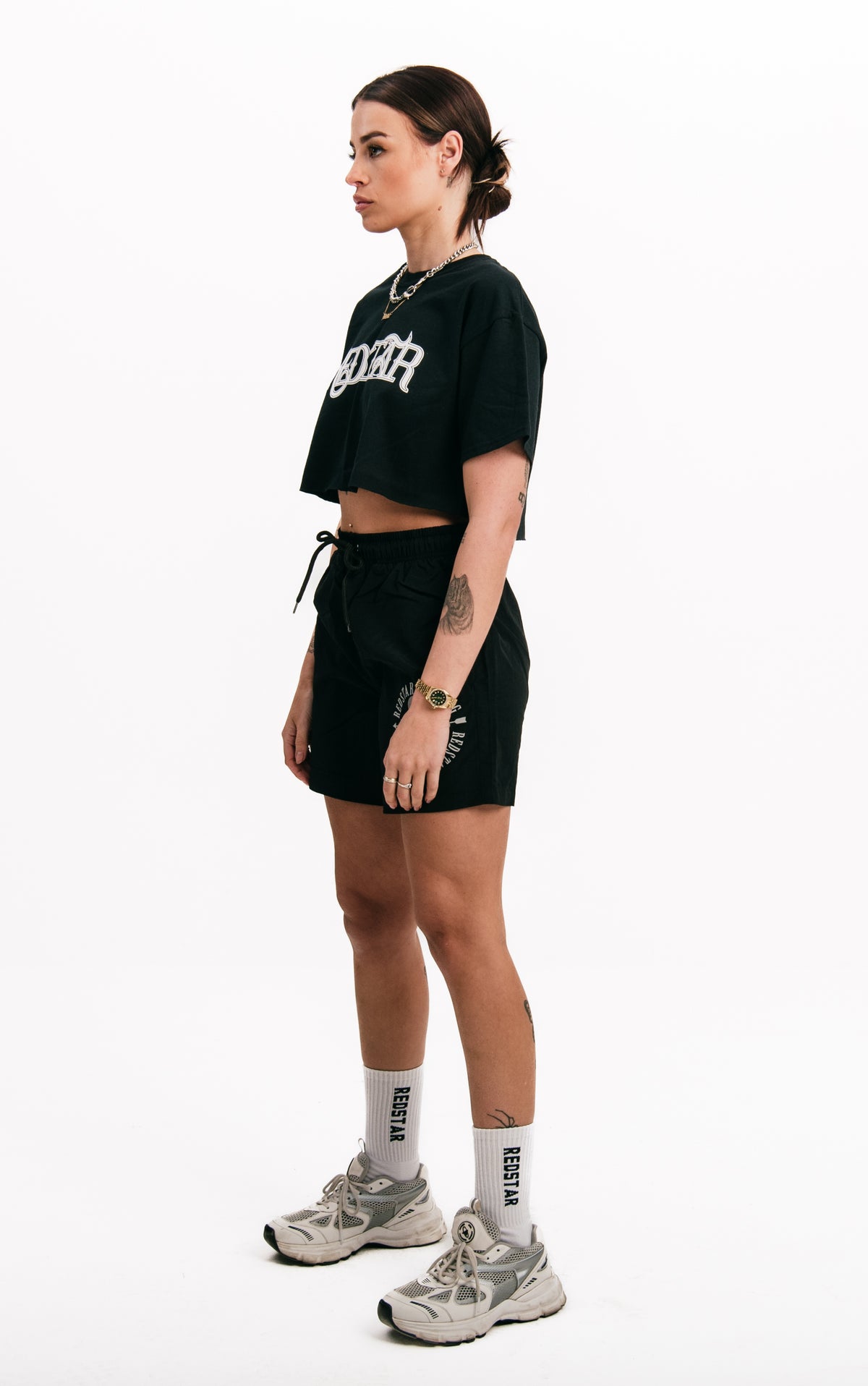 Script Crop Black